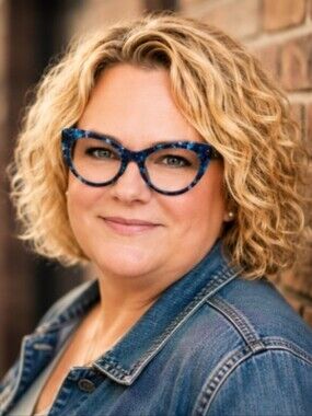 Meet your Posher, Teri